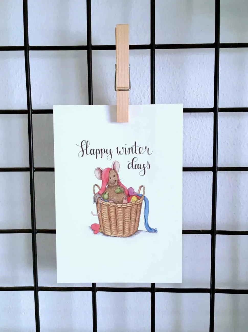 Anillustration Ansichtkaart Muisje in mand winterkleding