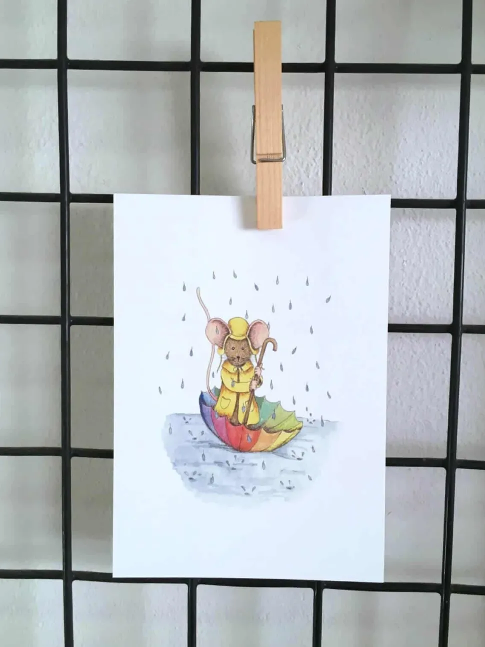 Anillustration Ansichtkaart Muisje varen in paraplu