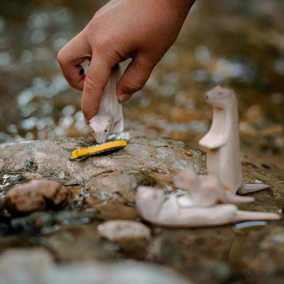 bumbu toys Otter Zittend