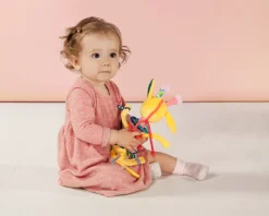 Lilliputiens Knuffel Rammelaar Giraf Zia Dansend