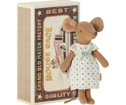 Maileg Knuffelmuis Big Sister in Luciferdoosje