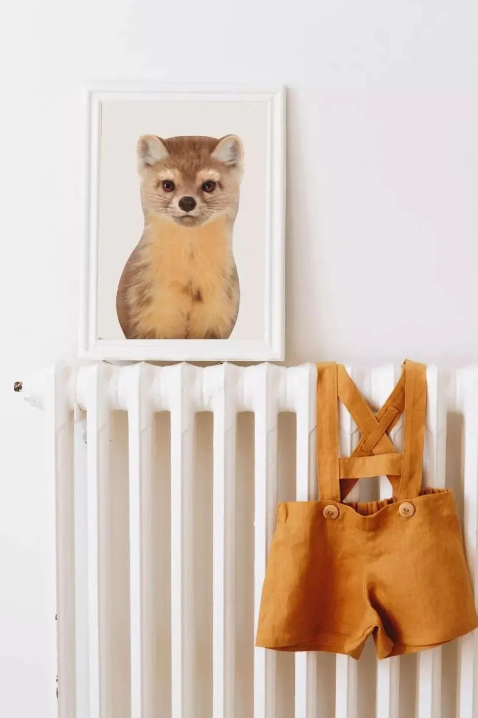 Sticky Tales Muursticker Marter